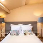 Duplex 2 Bedroom For 3 In Bolhao Market Porto