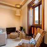 Lägenhet Duplex 2 Bedroom For 3 In Bolhao Market