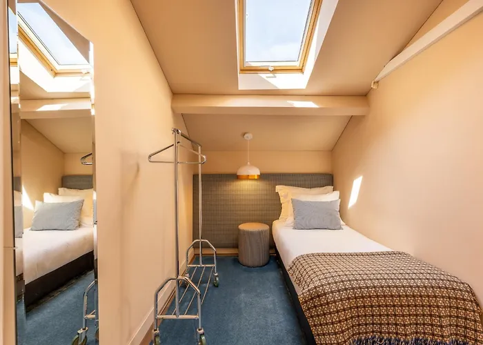 Duplex 2 Bedroom Apt For 3 In Bolhao Market Lägenhet *