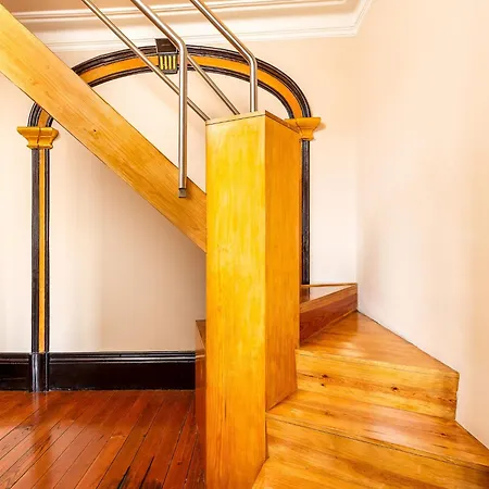 Duplex 2 Bedroom For 3 In Bolhao Market 포르투