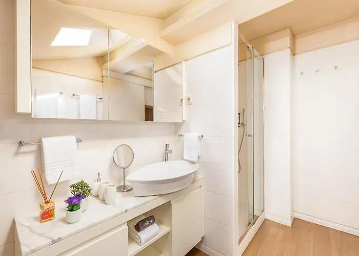 Duplex 2 Bedroom For 3 In Bolhao Market Apartamento Oporto