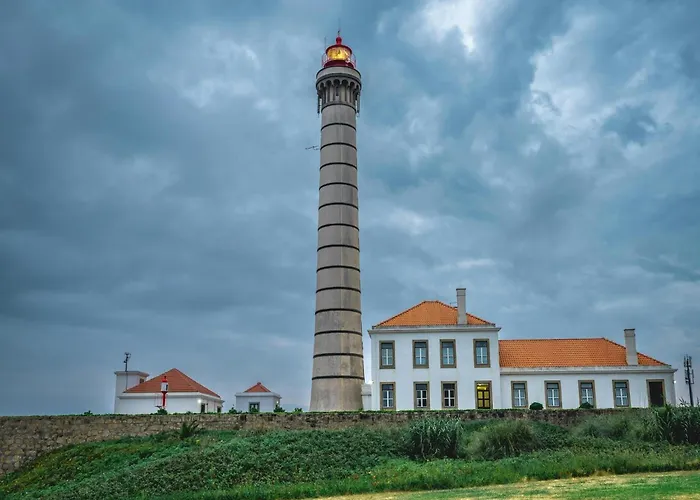 Duplex 2 Bedroom For 3 In Bolhao Market *